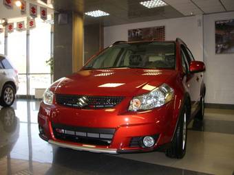 2010 Suzuki SX4 SUV Photos