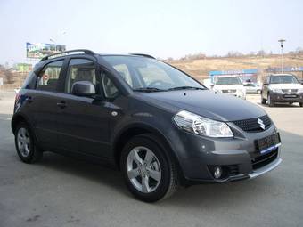 2010 Suzuki SX4 SUV Pictures