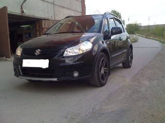 2010 Suzuki SX4 SUV Pics