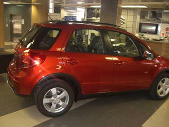 2011 Suzuki SX4 SUV Images