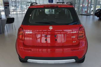 2011 Suzuki SX4 SUV Photos