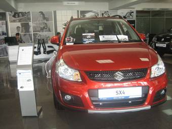 2012 Suzuki SX4 SUV Pictures