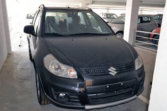 2012 Suzuki SX4 SUV Photos