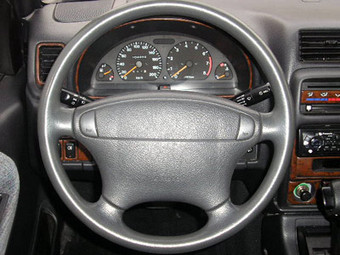 1997 Suzuki Vitara Photos