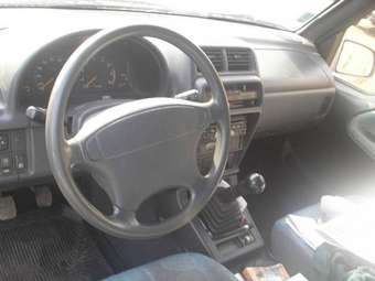 1997 Suzuki Vitara Pics