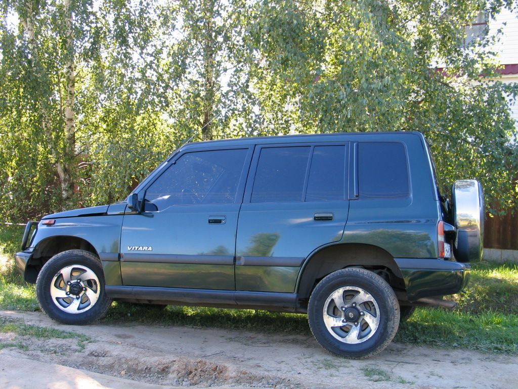 1998 Suzuki Vitara specs