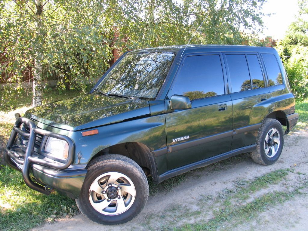 1998 Suzuki Vitara specs, Engine size 1600cm3, Fuel type