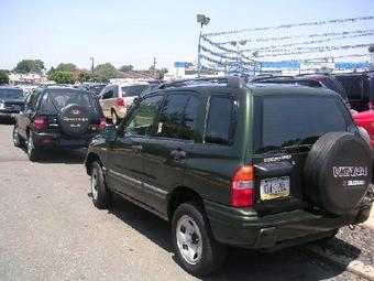 2000 Suzuki Vitara Pictures