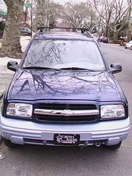 2000 Suzuki Vitara Photos
