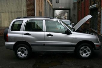 2001 Suzuki Vitara Photos