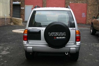 2001 Suzuki Vitara Photos