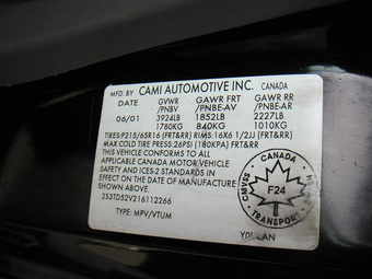 2001 Suzuki Vitara Pictures