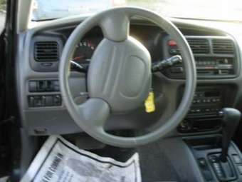 2002 Suzuki Vitara Pictures