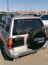 2003 Suzuki Vitara Pictures