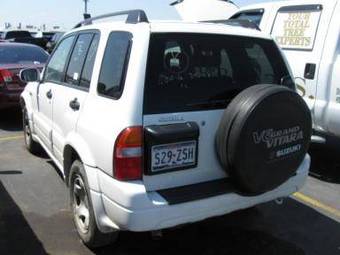 2004 Suzuki Vitara Photos