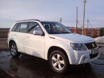 2009 Suzuki Vitara Photos