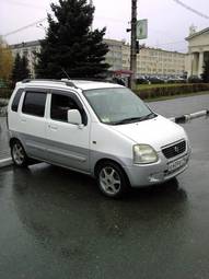 2000 Suzuki Wagon R Pictures