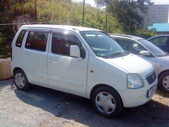 2000 Suzuki Wagon R Pictures