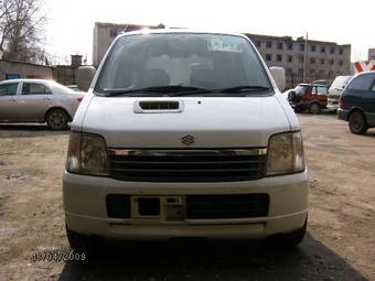 2001 Suzuki Wagon R Photos