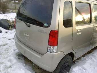 2002 Suzuki Wagon R Photos