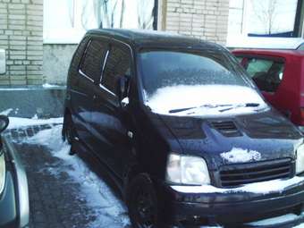 2002 Suzuki Wagon R Photos