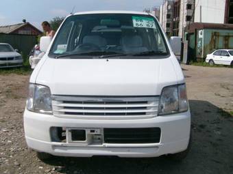 2002 Suzuki Wagon R Photos