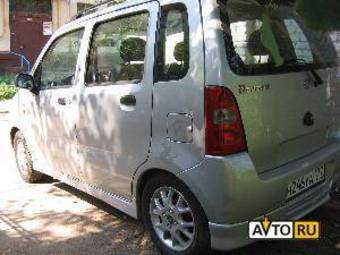 2002 Suzuki Wagon R Photos