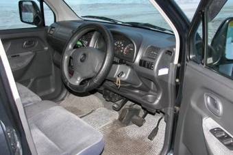 2003 Suzuki Wagon R Photos