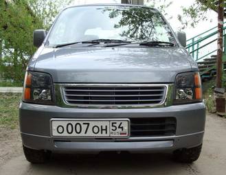 2003 Suzuki Wagon R Photos