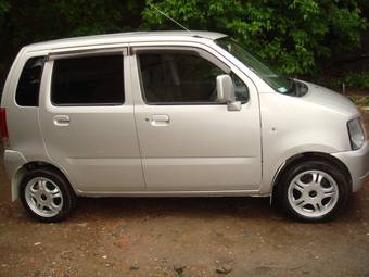 2003 Suzuki Wagon R Photos