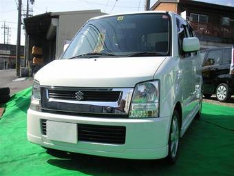 2004 Suzuki Wagon R Pictures