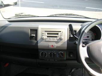 2004 Suzuki Wagon R Photos