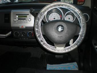 2004 Suzuki Wagon R Images