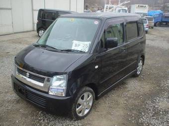 2005 Suzuki Wagon R Pictures