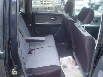 2005 Suzuki Wagon R Pictures