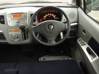 2009 Suzuki Wagon R Pictures