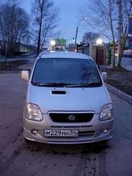 2000 Suzuki Wagon R Plus Pictures