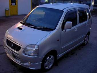 2000 Suzuki Wagon R Plus Photos