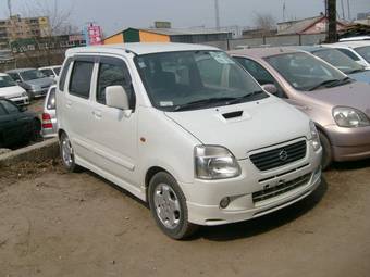 2000 Suzuki Wagon R Plus Photos