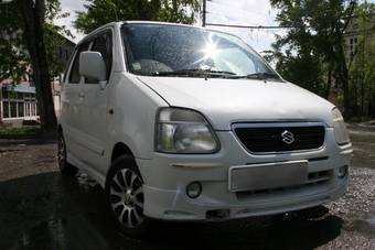 2000 Suzuki Wagon R Plus Pictures