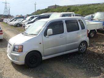 2000 Suzuki Wagon R Solio Photos