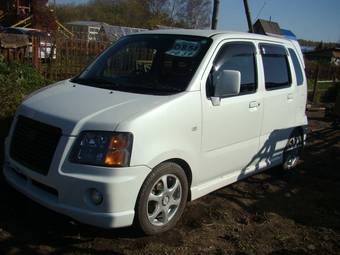 2000 Suzuki Wagon R Solio Photos