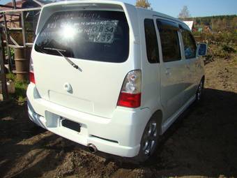 2000 Suzuki Wagon R Solio Pictures