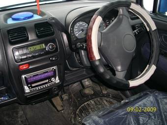 2001 Suzuki Wagon R Solio Pictures