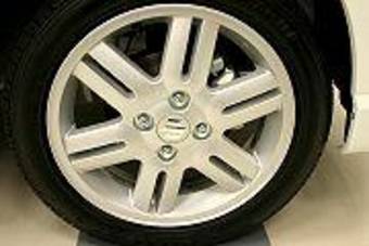2001 Suzuki Wagon R Solio Images