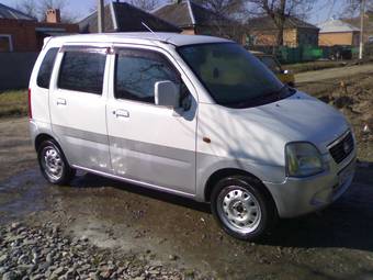 2001 Suzuki Wagon R Solio Photos