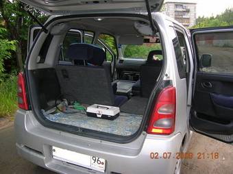 2001 Suzuki Wagon R Solio Images