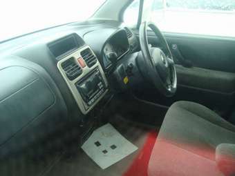 2002 Suzuki Wagon R Solio Pictures