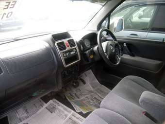 2002 Suzuki Wagon R Solio Images
