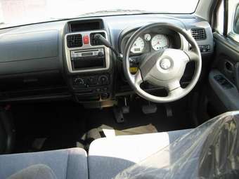 2003 Suzuki Wagon R Solio Photos